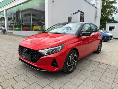 Gebraucht Hyundai i20 Intro Edition 101 PS (74 kW) 2021 Rot Kleinwagen