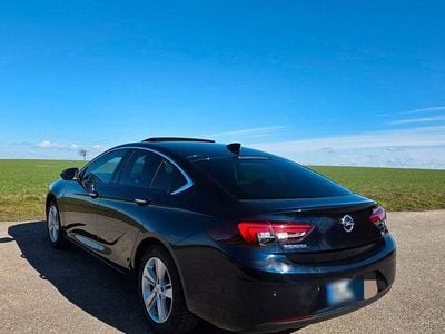 Gebraucht Opel Insignia 136 PS (100 kW) 2018 Blau Limousine