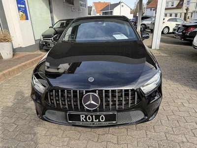 Gebraucht Mercedes A180 AMG 136 PS (100 kW) 2019 Nachtschwarz Limousine