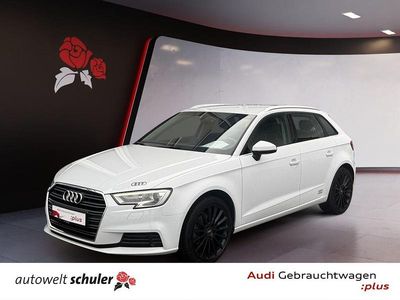 Gebraucht Audi A3 Design 150 PS (110 kW) 2019 Gletscherweiß metallic Limousine