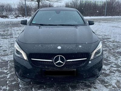 Brugt Mercedes CLA220 177 HK (130 kW) 2015 Sort Sedan