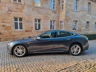 Gebraucht 2016 Tesla Model S Kleinwagen | 26.800 €