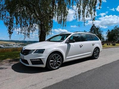 Usata Skoda Octavia RS 245 CV (180 kW) 2020 Bianco Station wagon