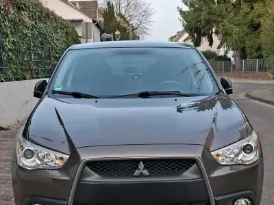 Gebraucht Mitsubishi ASX 150 PS (110 kW) 2011 Braun SUV