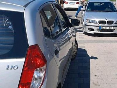 Silber Gebraucht 2008 Hyundai i10 Kleinwagen | 2.300 €