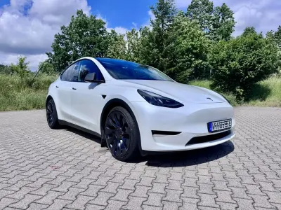 Gebraucht Tesla Model Y Performance 392 kW (534 PS) 2022 Weiß SUV