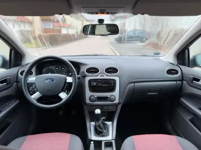Brugt Ford Focus 110 HK (80 kW) 2007 Sort Sedan