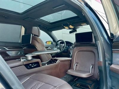 BMW 740L