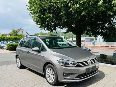Gebraucht VW Golf VII Allstar 110 PS (80 kW) 2016 Grau SUV