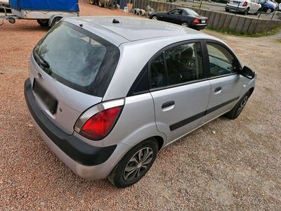 gebraucht Kia Rio EZ 2009 Benzin