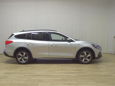 Gebraucht Ford Focus Active 120 PS (88 kW) 2021 Silber Kombi