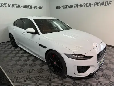 Gebraucht Jaguar XE R-Dynamic 250 PS (183 kW) 2020 Weiß Limousine
