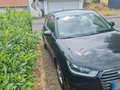 Gebraucht Audi A1 Sportback 95 PS (69 kW) 2016 Schwarz Kleinwagen