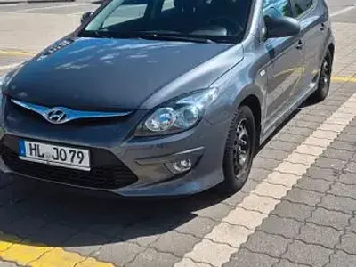 Second-hand Hyundai i30 Edition+ 109 CP (80 kW) 2010 Gri Berlinǎ