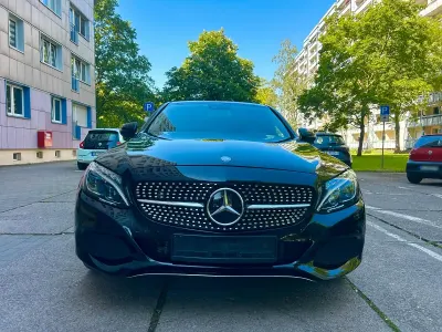Gebraucht Mercedes C350 211 PS (155 kW) 2017 Schwarz Limousine