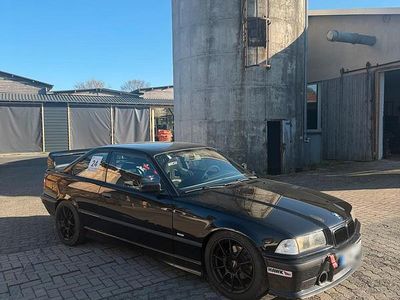 Usado BMW 328 Performance 220 HP (161 kW) 1997 Preto Coupé