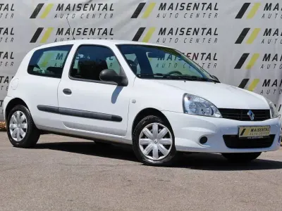 Gebraucht Renault Clio II Authentique 58 PS (42 kW) 2010 Weiß Limousine