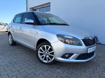 Gebraucht Skoda Fabia Ambition 86 PS (63 kW) 2014 Silber Limousine
