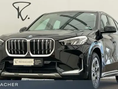 Gebraucht BMW iX1 xLine 200 kW (272 PS) 2023 Schwarz uni SUV