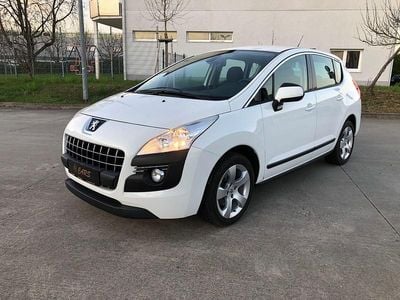 Gebraucht Peugeot 3008 Active 156 PS (114 kW) 2012 Weiß Kombi