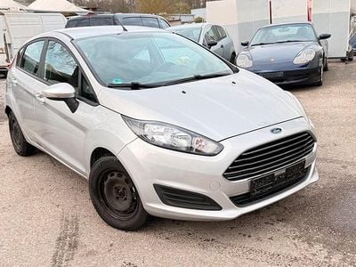 Second-hand Ford Fiesta 95 CP (69 kW) 2014 Argintiu Hatchback