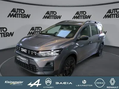 Neu Dacia Jogger Essentiel 110 PS (80 kW) 2026 Grau Van / Kleinbus
