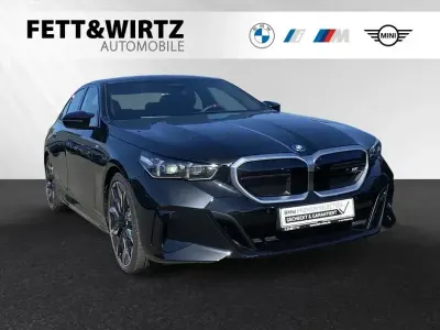 Gebraucht BMW i5 M Sport 442 kW (601 PS) 2024 Black sapphire metallic Limousine