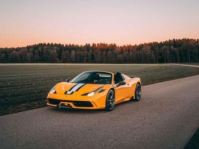 Gebraucht Ferrari 458 605 PS (444 kW) 2015 Giallo modena Cabrio