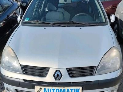 Gebraucht Renault Clio II 75 PS (55 kW) 2004 Grau Kleinwagen