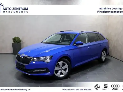 Gebraucht Skoda Superb Active 150 PS (110 kW) 2022 Energyblau Kombi