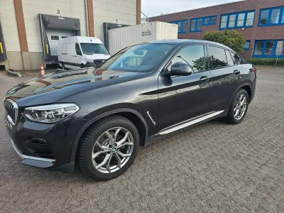 Begagnad BMW X4 Advantage 190 HK (139 kW) 2019 Svart SUV