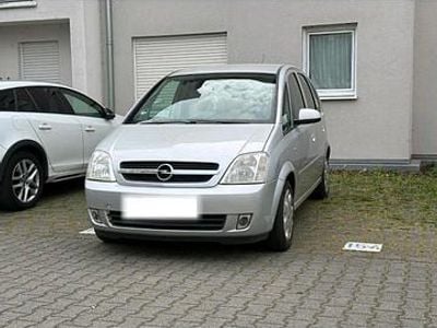 Usata Opel Meriva 100 CV (73 kW) 2005 Argento Monovolume