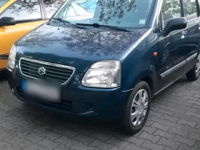 Usata Suzuki Wagon R+ 70 CV (51 kW) 2001 Blu Monovolume