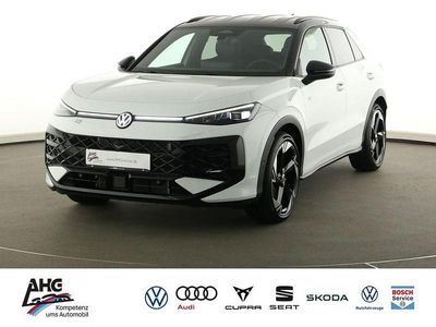 Neu VW T-Roc R-line 150 PS (110 kW) 2026 Pure white SUV