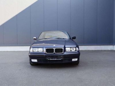 Usata BMW 325 Cabriolet Performance 192 CV (141 kW) 1994 Nero Cabrio