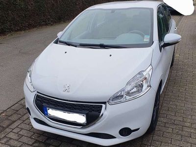 gebraucht Peugeot 208 82 VTI Active