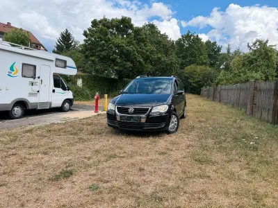 Gebraucht VW Touran United 140 PS (102 kW) 2008 Schwarz Van / Kleinbus