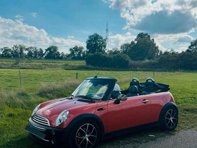 Usata Mini One Cabriolet 88 CV (64 kW) 2004 Arancione Cabrio