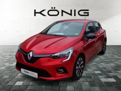 Usata Renault Clio V Zen 91 CV (66 kW) 2022 Rosso Berlina