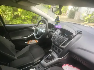 Używany Ford Focus Trend 116 KM (85 kW) 2012 Szary Kombi
