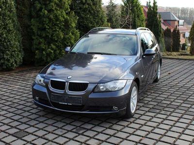 gebraucht BMW 320 320 i, Teilleder, Klimaautomatik, PDC