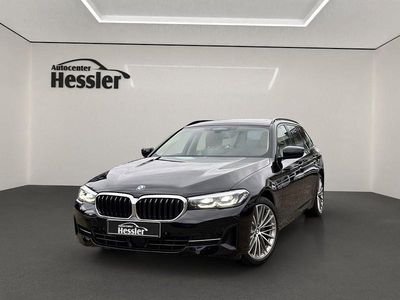 Schwarz Gebraucht 2021 BMW 520 Shadowline Kombi | 27.777 € (Fairer Preis)