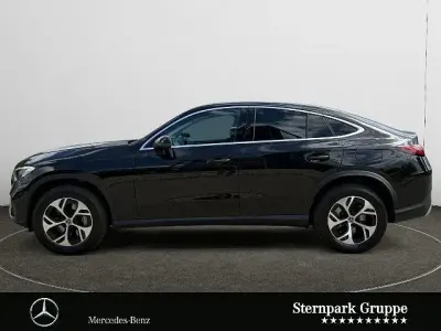 Gebraucht Mercedes GLC300de Avantgarde 333 PS (244 kW) 2025 Lack obsidianschwarz Coupé