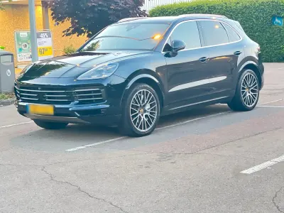 Gebraucht Porsche Cayenne S Chrono 440 PS (323 kW) 2019 Blau SUV