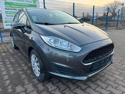 Second-hand Ford Fiesta Trend 101 CP (74 kW) 2016 Gri Hatchback