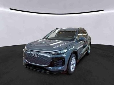 Usata Audi Q6 e-tron Ambiente 284 kW (387 CV) 2024 Grigio SUV
