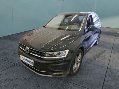 Schwarz Gebraucht 2020 VW Tiguan Highline SUV | 33.550 € (Etwas zu teuer)