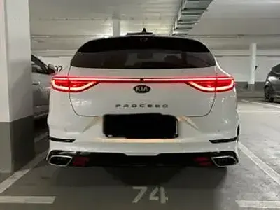 Gebraucht Kia ProCeed GT 204 PS (150 kW) 2021 Weiß Kombi