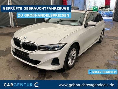 Second-hand BMW 320 Sport Line 190 CP (139 kW) 2023 Alb Break
