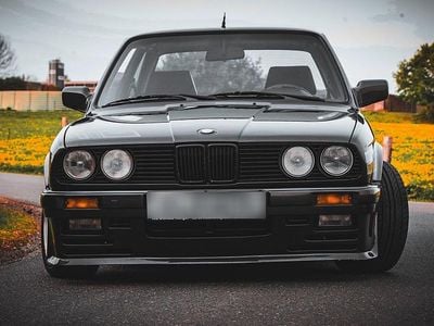 Usado BMW 327 185 HP (136 kW) 1984 Cinzento Coupé